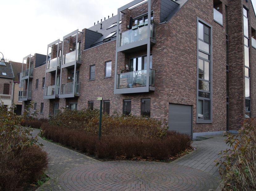 Appartement à louer
                    à 9090 Melle